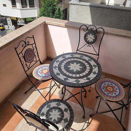 Red Velvet Apartment Varna Ngoại thất bức ảnh