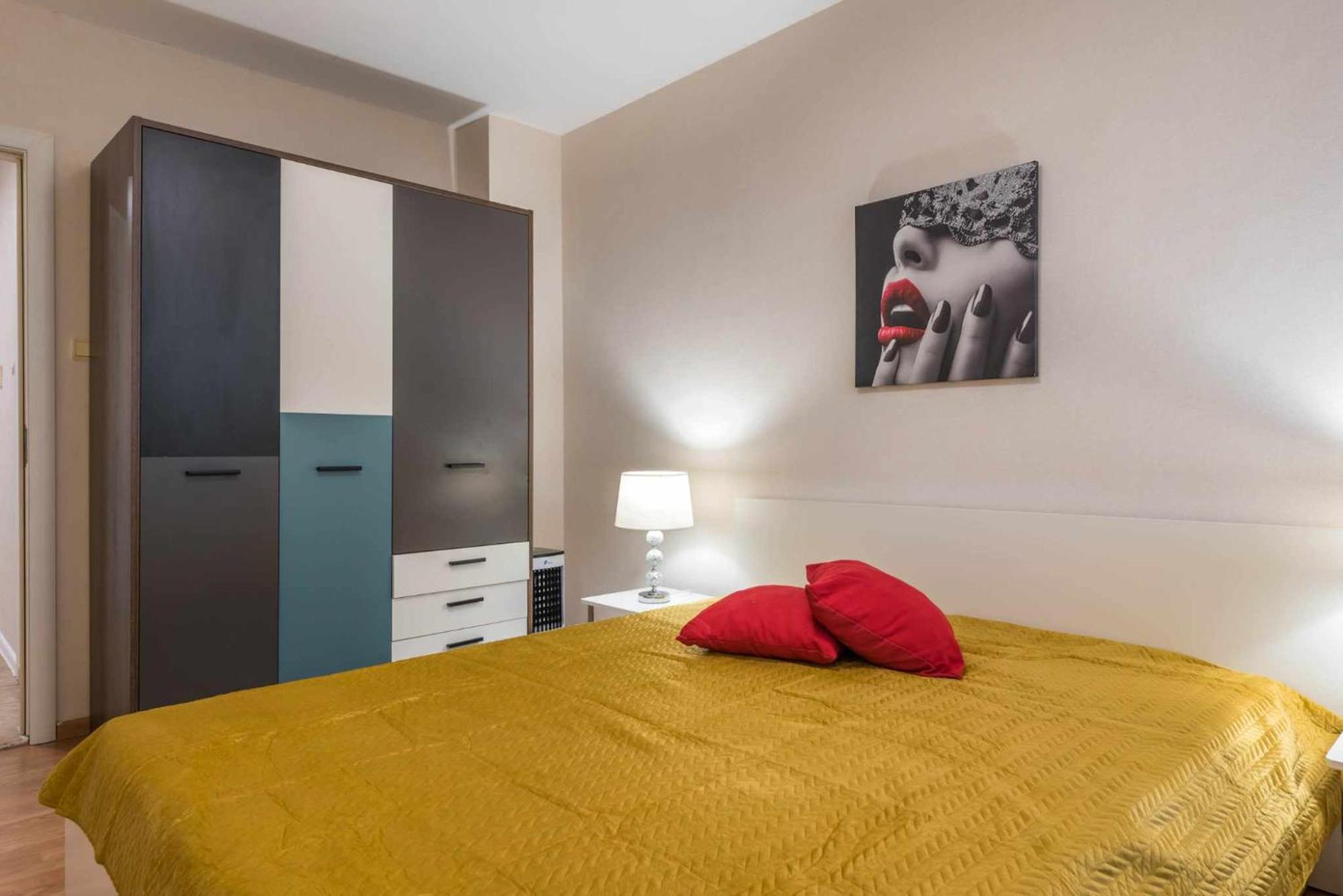 Red Velvet Apartment Varna Ngoại thất bức ảnh